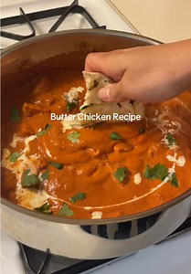 Butter Chicken Recipe 🍛🔥👇🏼 For chicken: 2 chicken breast 3 tbsp Greek yogurt Minced ginger 1 tsp garlic powder, paprika, cayenne, salt, cumin 1/2 lemon For sauce: 1 tbsp butter 1/2 onion 2 fresh cloves garlic 1/2 tsp paprika, cumin, salt and chicken bouillon powder (optional) 2 1/4 cup tomato passata 1-2 tsp sugar 1 cup heavy cream 2 tbsp butter cilantro First, we’re going to cut the chicken into small cubes and season it with the spices, fresh ginger, lemon, and Greek yogurt. Then in a pan,