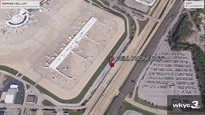 How to find the cell phone lot at Cleveland Hopkins airport