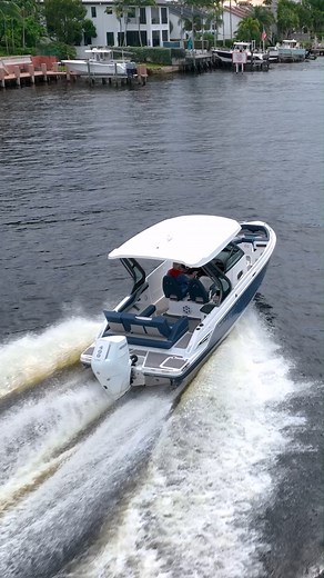Boating Magazine’s review is in! Discover how the Monterey Elite 27 delivers unmatched design, performance, and luxury: https://www.montereyboats.com/ELITE-27-OB-2025-10-1148911.html | Monterey Boats