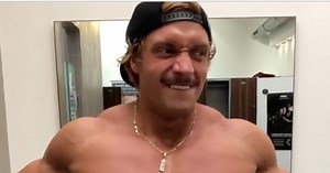 Reddit Video Shows Effects of Rippling Muscle Disease on 'Alien Gains'