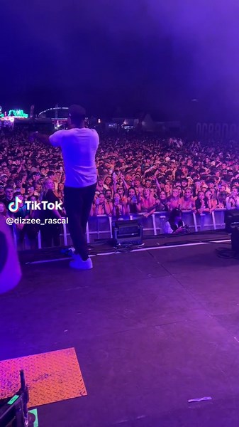 Fuck that side! Fix up look sharp at Gold coast Ocean fest 🌊