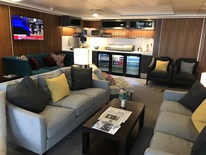 Review: how is the new Business Lounge at London City Airport?