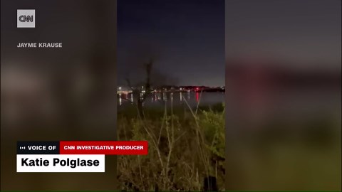 Video shows what happened right before ship hit bridge