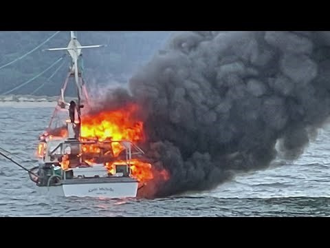 Fisheman rescued from burning boat off Oregon coast