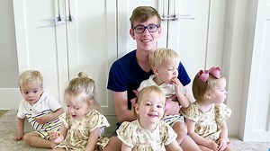 Shayden and Dad held down the fort with the quints today! 🤪🎉 | Jamie Scott- Quintessentials