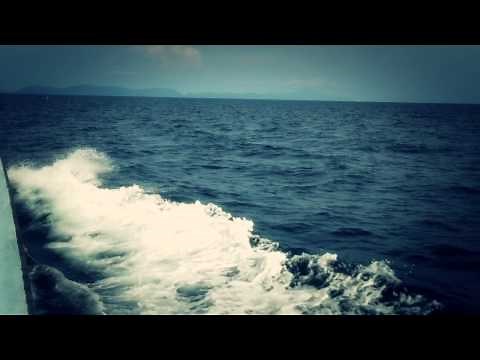 Boat engine and waves - Boat Sound