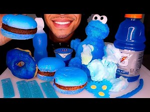 ASMR BLUE FOOD ONLY PARTY CHALLENGE MUKBANG CHEESEBURGERS DONUT EDIBLE FLOWERS COOKIE MONSTER TIKTOK