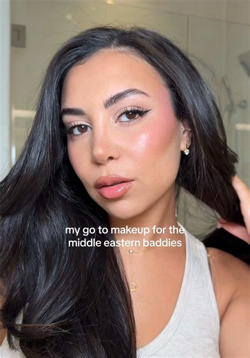 Middle Eastern Baddie Makeup Look — My Go-To Products