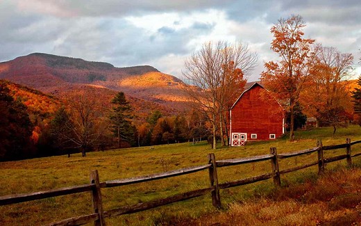 22 Best Places to See Fall Foliage in the United States