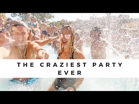 The CRAZIEST House Boat Party EVER | Lake Travis Texas | The BucketLust