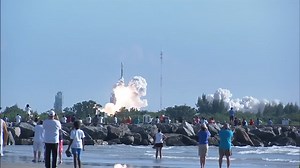 Delta II Rocket Explodes 13 Seconds After Launch in Massive Fireball