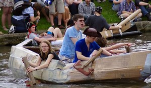 How to Build a Cardboard Boat in 7 Easy And Simple Steps