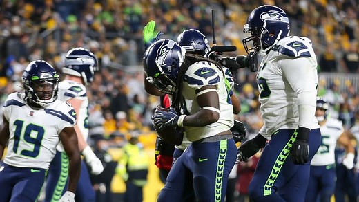 Seahawks reward Alex Collins for dominant drive with TD plunge