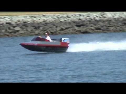 Mini speed boat