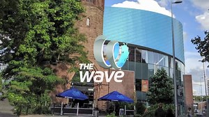 Ride The Wave this October half term! Located in Coventry city centre, The Wave is an indoor waterpark that offers 6 high-octane slides, wave pool, lazy river and child friendly splash zone. Perfect for family days out, date nights and fun with friends this Autumn. Book now to avoid disappointment! | The Wave Coventry