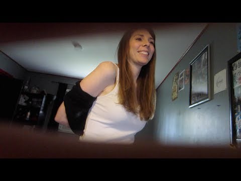 GIRLS ALWAYS CHANGE CLOTHES!!