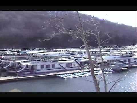 HOUSEBOATS FOR SALE: Bank Repossesion