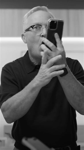 We do things differently. Like having really helpful, real people when you need help. Novel concept, we know. | Consumer Cellular