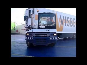 loading and unloading ro-ro vessel