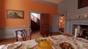 Did you know the city rented this Georgian-style double house for George Washington during the President’s week-long Charleston stay in May 1791? Built in 1772, it was the town home of Thomas Heyward Jr., one of four South Carolina signers of the Declaration of Independence! Click through to learn more & plan your visit: bit.ly/41TWbAB #ExploreCharleston 🎥: Vive Media | Explore Charleston