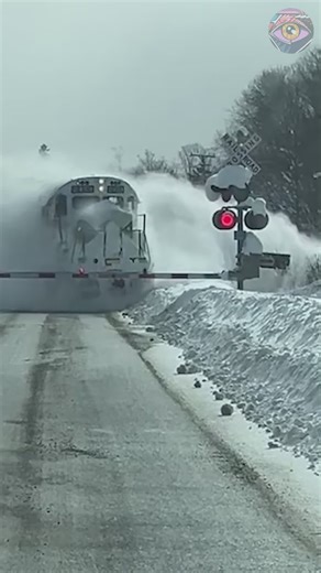 Train epically plows through massive snowdrift | Bright Side