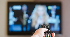 How To Compare Live TV Streaming Plans and Get Your Favorite Channels - Michael Saves