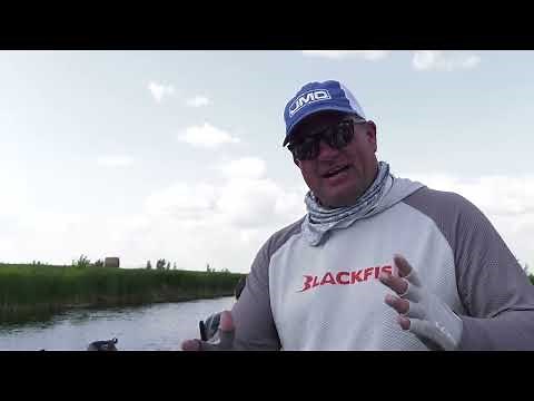 How to Load a Boat on a Trailer + How to Unload Your Boat Safely and Quickly