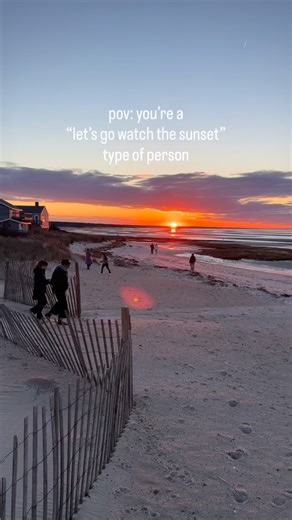 There’s something extra special about winter sunsets on Cape Cod ✨ We teamed up with @VisitCapeCod to show off 7 great sunset spots to enjoy in the winter. But let’s be real… there are sooo many great places to enjoy a winter sunset when you’re on Cape Cod 🥰 Fewer crowds mean uninterrupted views, peaceful walks, and that calm, off-season magic locals love. Layer up, bring a warm drink, and don’t rush it—Cape Cod sunsets in winter are pure, simple perfection. Send this to someone who loves the C