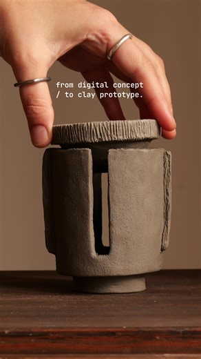 Exploring the Dynamic Rhythm of Digital and Clay Art