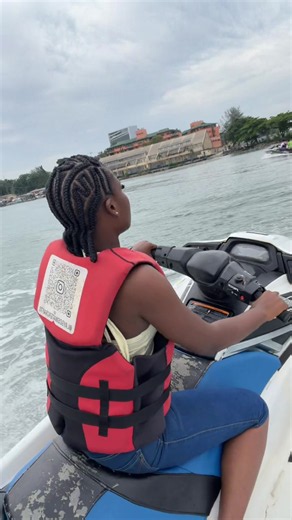 Your sign to go jetsking.👩‍❤️‍💋‍👨#memestiktok | jetski