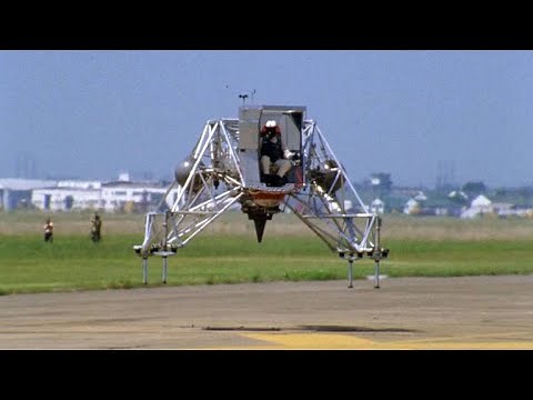 How Neil Armstrong Trained to Land the Lunar Module