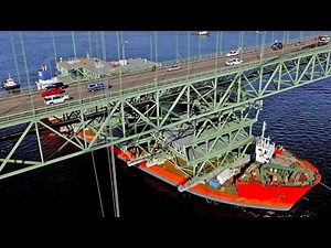 Ship Crashes into Bridge! | Ship Capsizes in Ferocious Storm! | 3 Minutes of Maritime