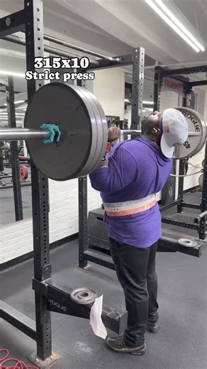 315x10 from Alvin with the Rogue Ohio Power Bar and Machined Olympic Plates. Shop the World’s most durable bars at roguefitness.com/weightlifting-bars-plates/barbells | Rogue Fitness