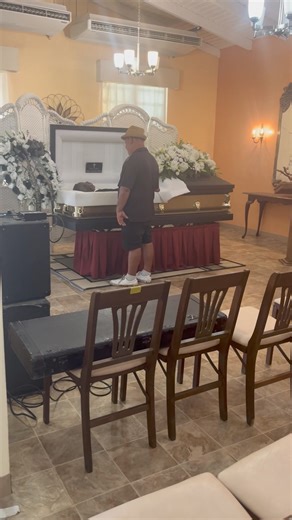 Charles Hodge Chapel Davis Funeral Home Honoring Lives Well Lived, Celebrating the Davis Way | Davis Funeral Home