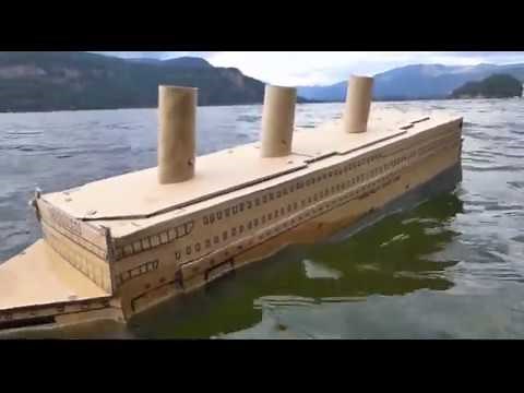 Cruise ship sinks in storm