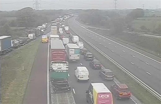 M6 shut between Preston and Lancaster ‘for a number of hours’ due to serious crash –  Blog Preston