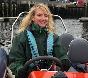 How To Drive A Boat: Basic Boat Handling - Boat Trader Blog
