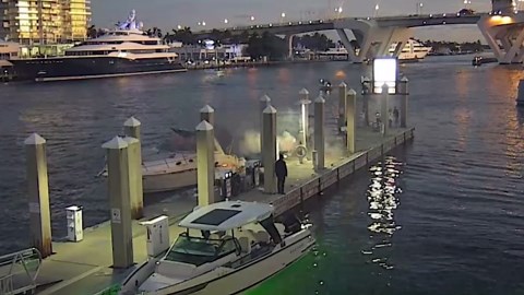 Boat explodes at Fort Lauderdale Marina, one dead, five injured