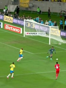 OI, BOA NOITE, 𝐓𝐄𝐕𝐄 𝐆𝐎𝐋 𝐃𝐎 𝐑𝐀𝐘𝐀𝐍 𝐇𝐎𝐉𝐄! 🔥 Ele entrou no intervalo e precisou só de 7 minutos em campo pra balançar a rede e marcar o terceiro do Brasil contra o Panamá! ⚽⚽⚽ VEM TORCER PRA NOSSA SELEÇÃO COM A GENTE! 🇧🇷 #CopaNaGlobo #FutebolNaGlobo #AGenteJogaJunto