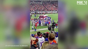 PRAYERS FOR DAMAR HAMLIN: Players from both the Buffalo Bills and the Cincinnati Bengals form a large circle after Hamlin collapsed on the field during a Monday Night Football game. The NFL announced Hamlin is in critical condition. MORE: https://bit.ly/3Il6h6e | FOX 11 Los Angeles