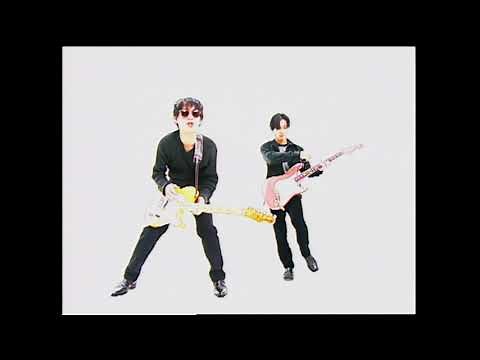 L⇔R - アイネ・クライネ・ナハト・ミュージック［Official Video］