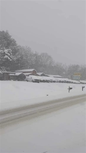 Snow or shine — Cars Well is open ❄️🚗