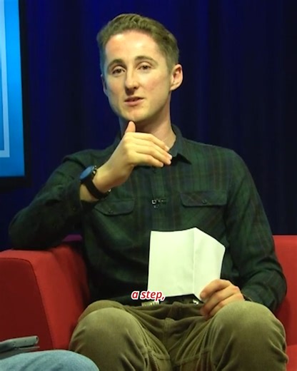 If you missed our Moving in Livestream, our accommodation experts and a current student shared first-hand advice, answering your questions on uni life, halls, and making the most of your first year 🏠💬 🔗 Watch the full Moving in Q&A ⤵️ | UWE Bristol