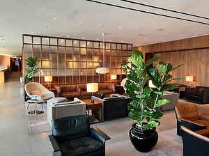 Review: Cathay Pacific Business Class lounge at Heathrow Terminal 3