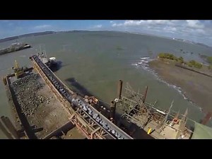 Barge Loading Mobile Conveyors-Barge loading with large rock