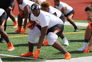 2022 USC Recruiting: Offensive line