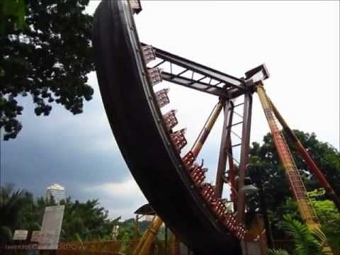 360° Looping Pirate Ship