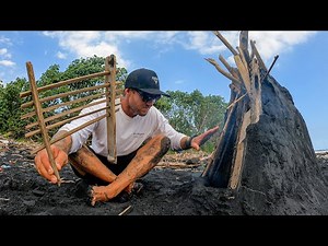 CATCH AND COOK FISH in a sand IGLOO. Amazing way of cooking fish