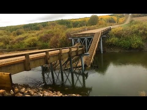Bridge collapses 6 hours after opening