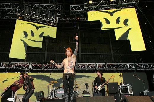 Get Ready To Rock With Buckcherry At Fort Bliss This Weekend